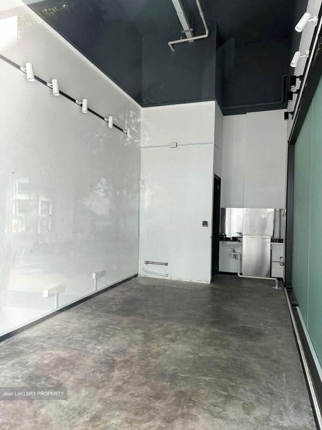 The Citron (D8), Shop House #625901751